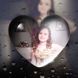 Meet your Posher, Ashlee